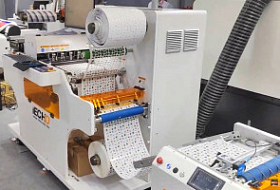 Станок для высечки этикеток RK2-330 на выставке "Print China" Станок для высечки этикеток RK2-330 на выставке "Print China"
