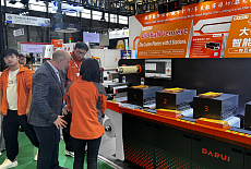 Darui представила в Шанхае флагманскую модель станка для высечки этикеток