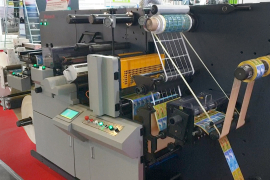Инсталляция финишной машины  Brotech SDF-E 330 на выставке Printech в Москве